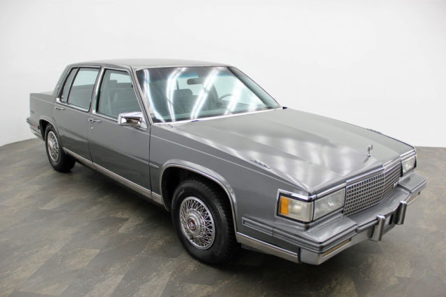 1988 Cadillac DeVille Sedan