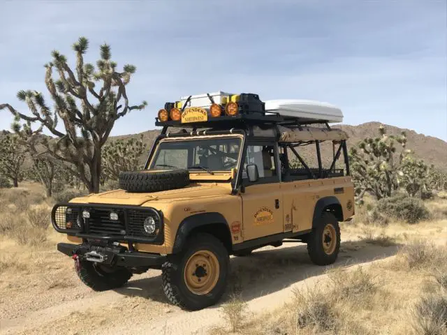 1980 Land Rover Defender Tithonus