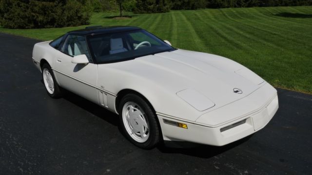 1988 Chevrolet Corvette 35th Special Edition Coupe