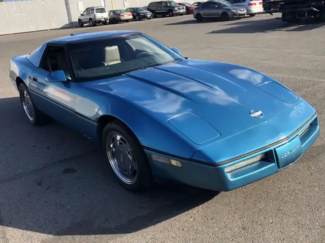 1988 Chevrolet Corvette COUPE