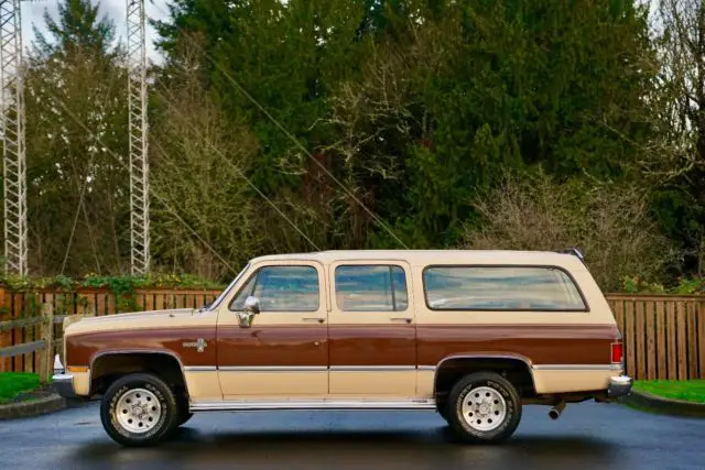 1988 Chevrolet Suburban Silverado