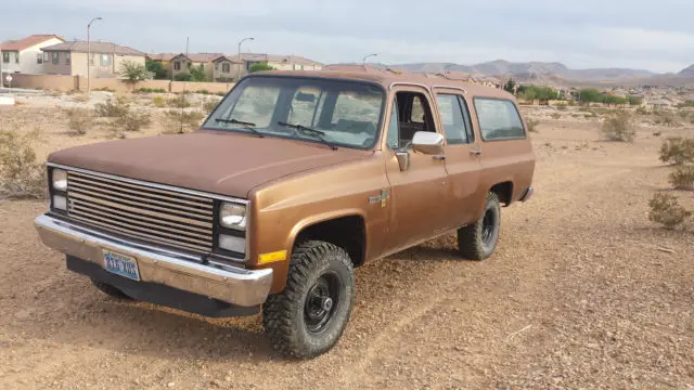 1988 Chevrolet Suburban Scottsdale Sport Utility 4-Door