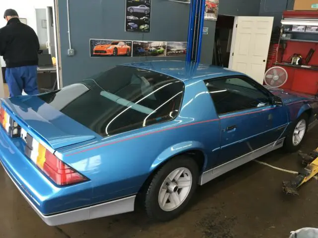 1988 Chevrolet Camaro base