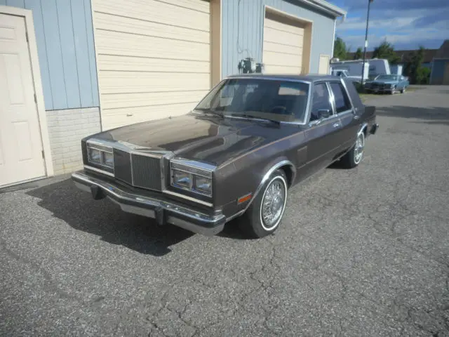 1988 Chrysler Fifth Avenue