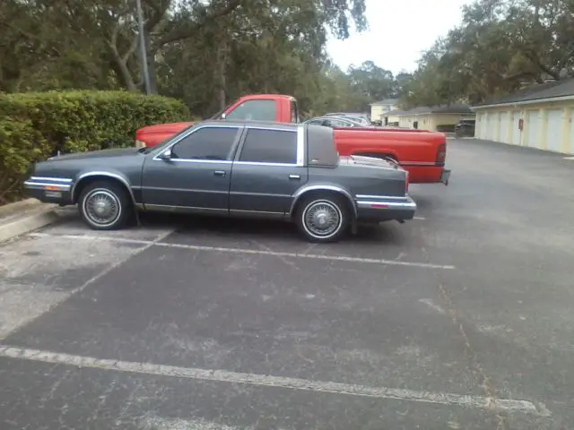 1988 Chrysler G80 New Yorker