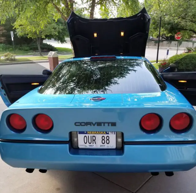 1988 Chevrolet Corvette Coupe with blue glass removable top