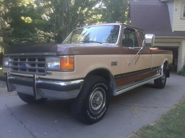 1988 Ford F-250 XLT Lariat