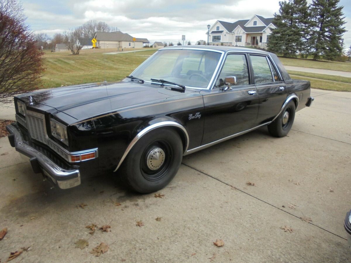 1988 Plymouth Fury Salon