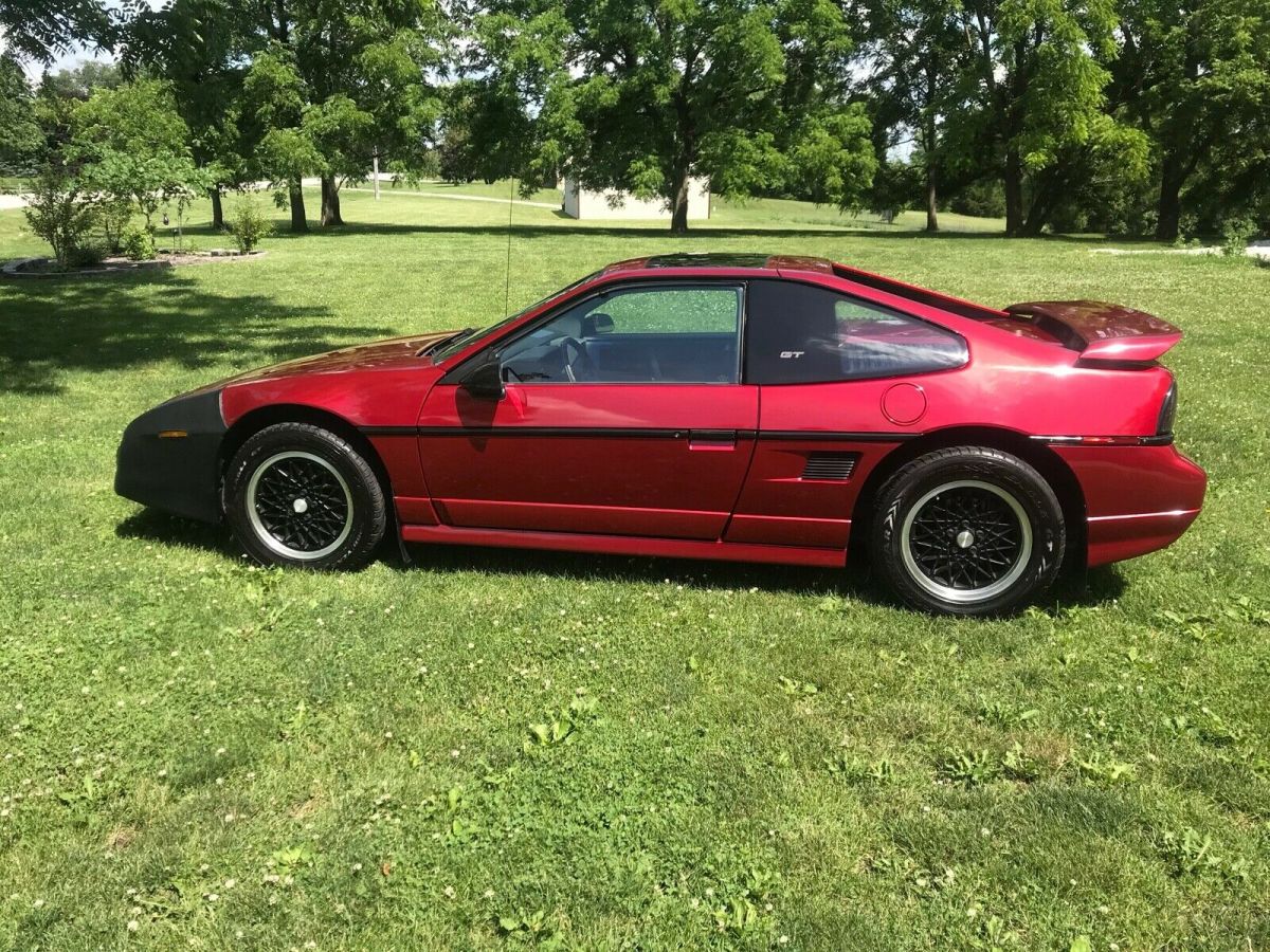 1988 Pontiac Fiero