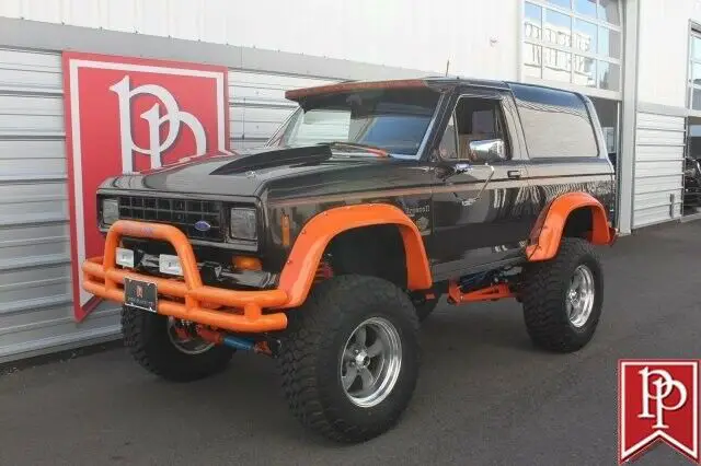 1988 Ford Bronco Custom SUV