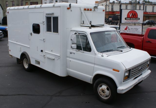 1988 Ford E-Series Van E350 E-350