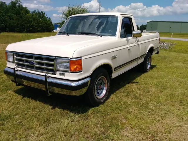 1988 Ford F-150 XLT Lariet