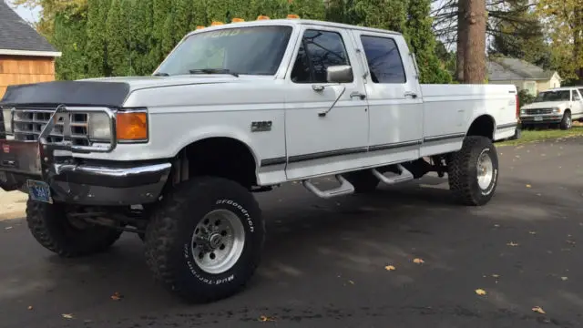 1988 Ford F-350 xlt ranger lariat 4 door crew cab