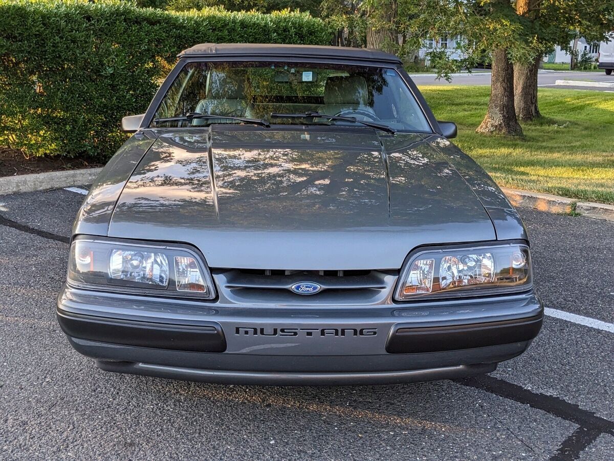 1988 Ford Mustang LX