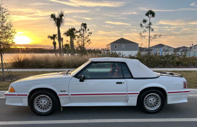 1988 Ford Mustang GT 5.0L convertible only 9900 original miles