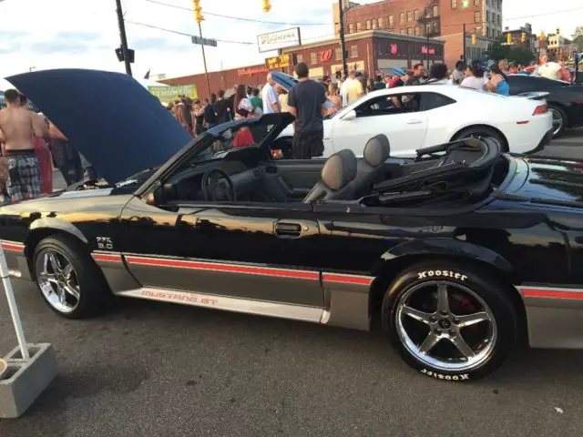 1988 Ford Mustang GT