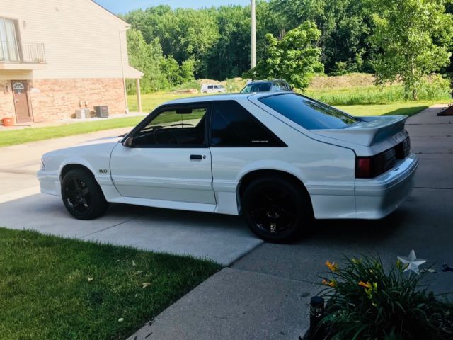 1988 Ford Mustang GT GT