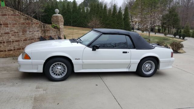 1988 Ford Mustang