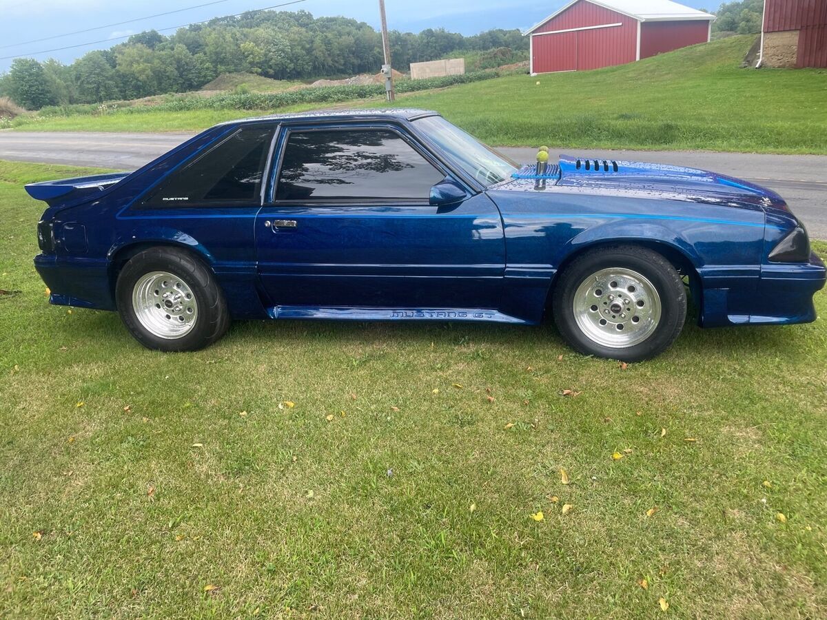 1988 Ford Mustang GT