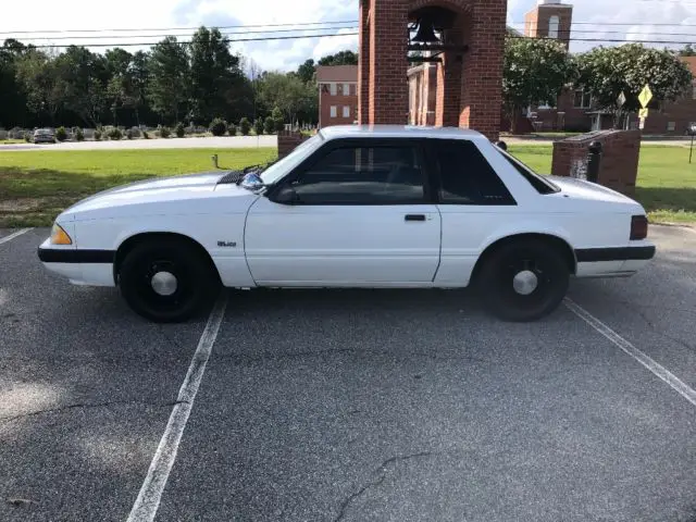 1988 Ford Mustang LX Sedan 2-Door