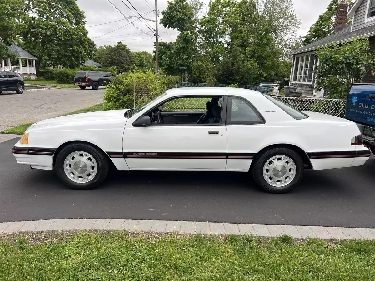 1988 Ford Thunderbird