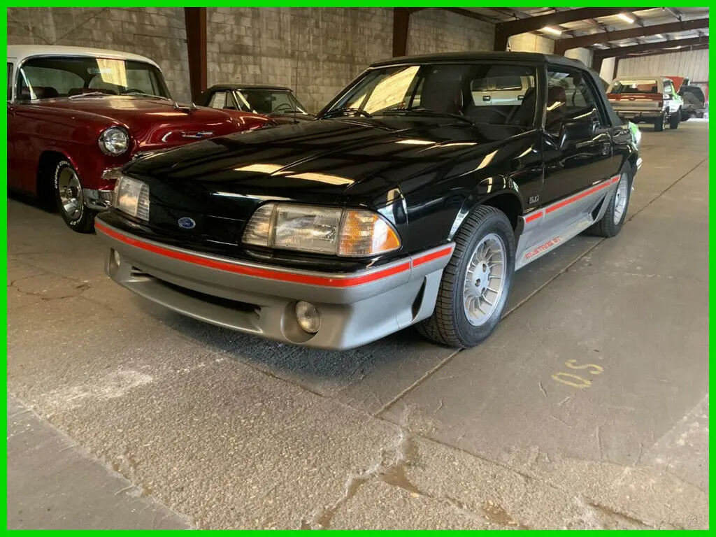 1988 Ford Mustang GT 2dr Convertible