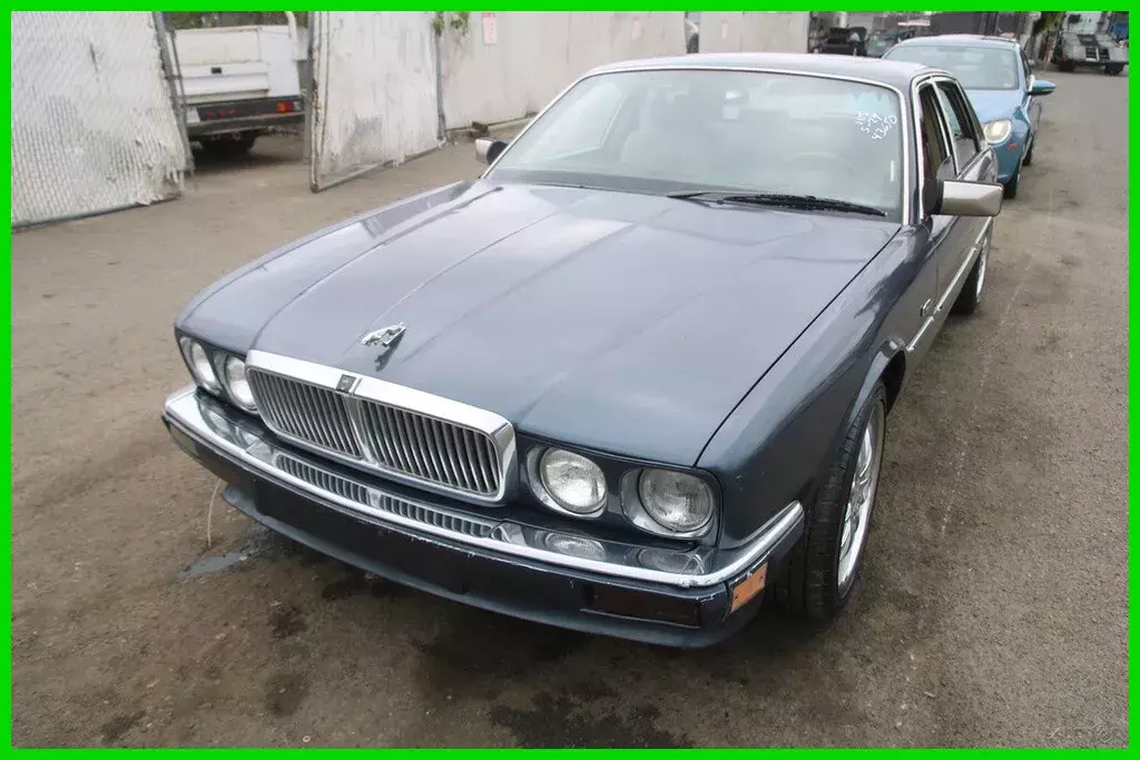 1988 Jaguar XJ XJ6 Vanden Plas