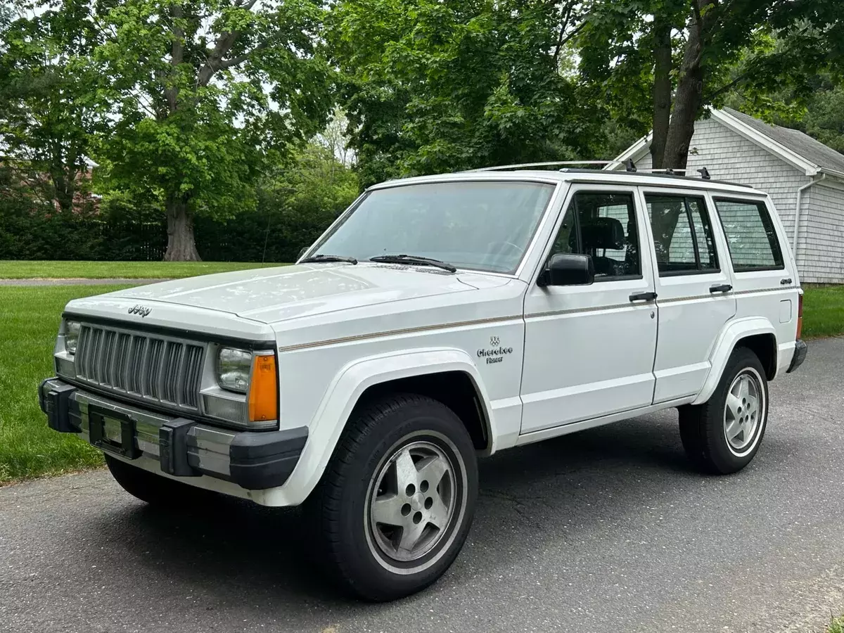 1988 Jeep Cherokee Pioneer