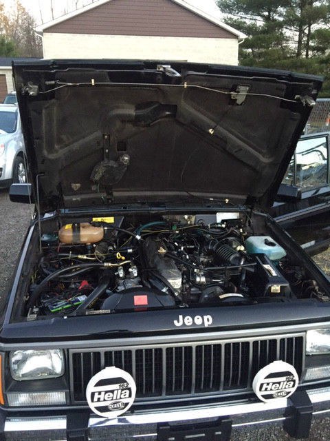 1988 Jeep Comanche BLACK WITH PIONEER STRIPE PACKAGE