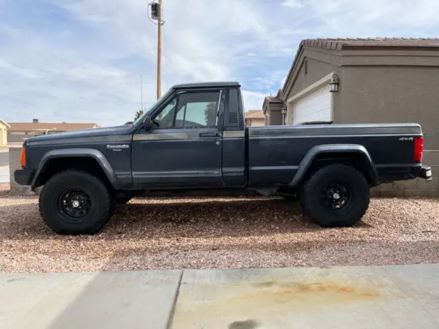 1988 Jeep Comanche Pioneer