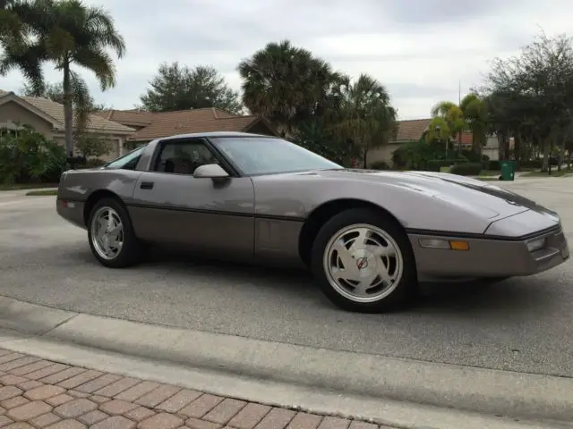 1988 Chevrolet Corvette COUPE