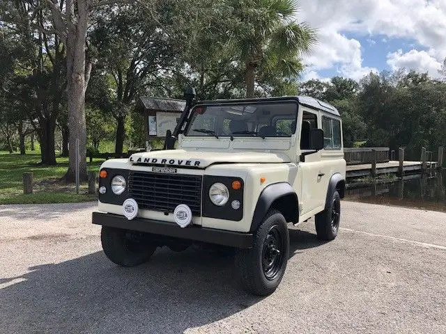 1988 Land Rover Defender