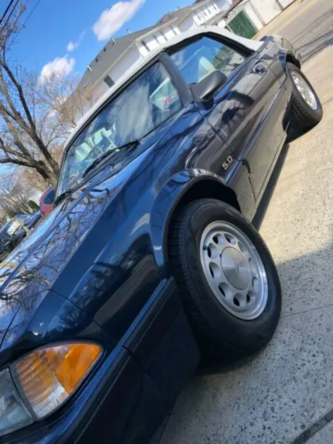 1988 Ford Mustang LX