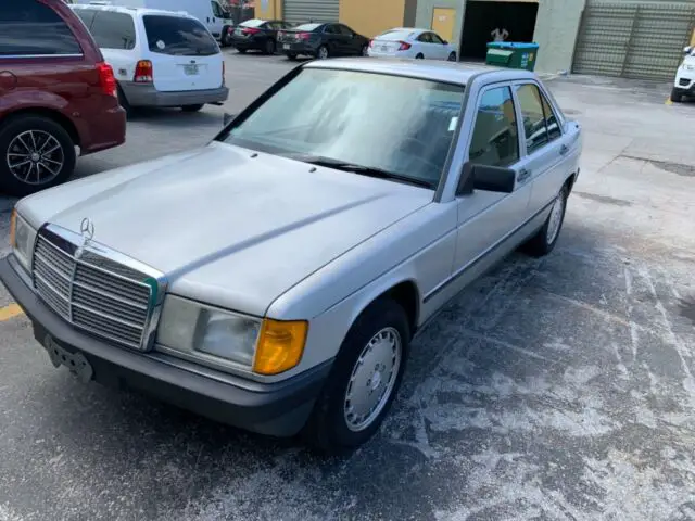 1988 Mercedes-Benz 190-Series