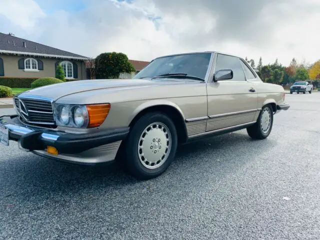 1988 Mercedes-Benz SL-Class 560SL