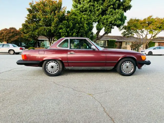 1988 Mercedes-Benz SL-Class 560SL