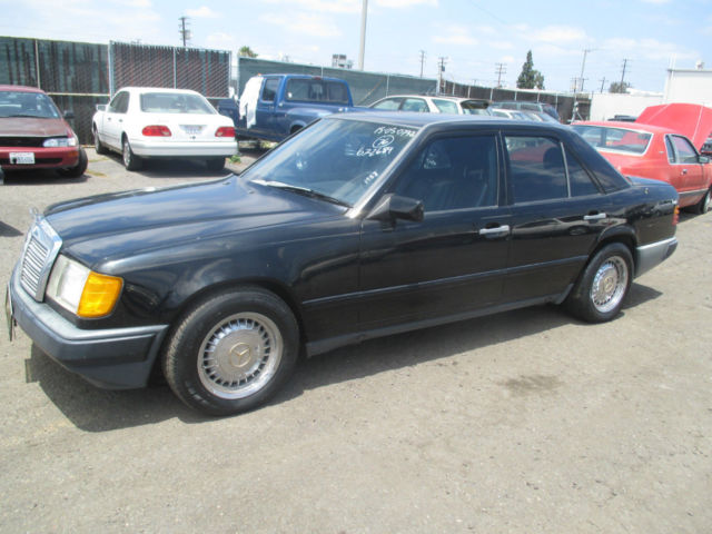 1988 Mercedes-Benz E-Class E