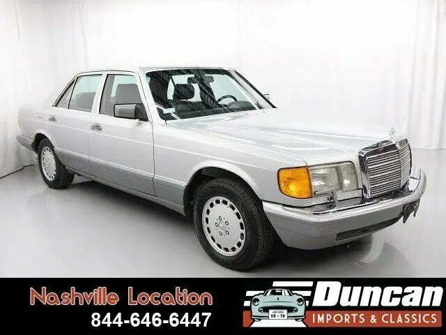 1988 Mercedes-Benz 300-Series SE