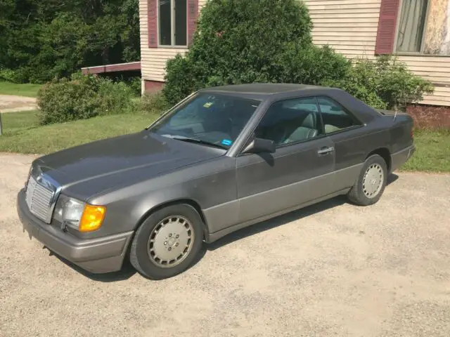 1988 Mercedes-Benz 300-Series CE