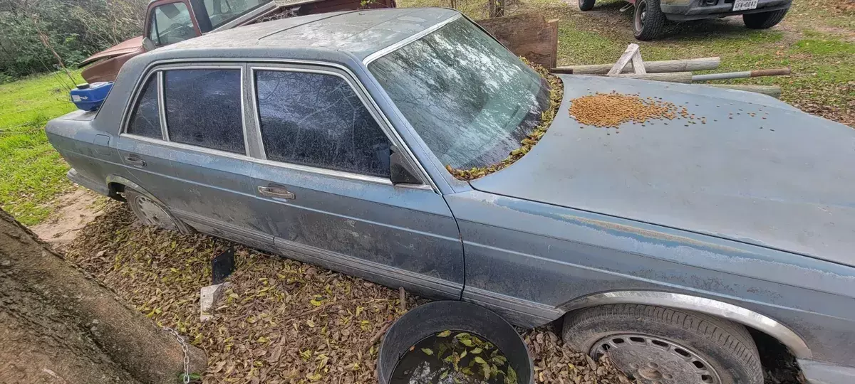 1988 Mercedes-Benz 300SEL SEL