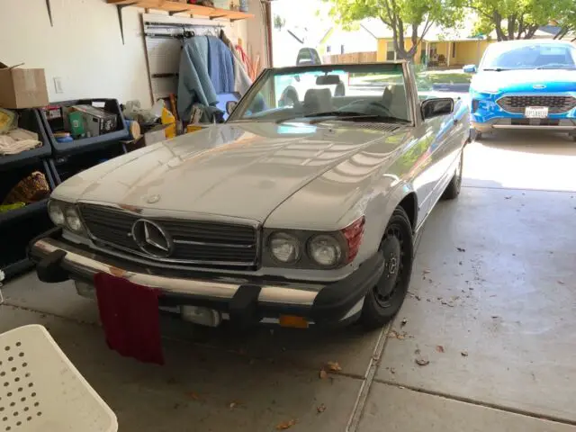 1988 Mercedes-Benz 500-Series SL