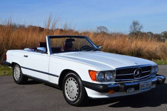 1988 Mercedes-Benz SL-Class 560 SL 2dr Convertible