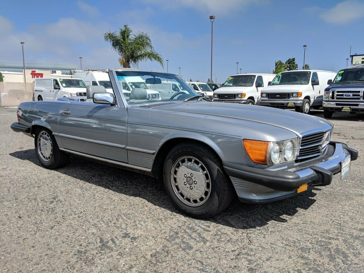 1988 Mercedes-Benz SL-Class Convertible