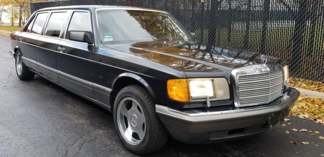 1988 Mercedes-Benz 500-Series SEL sedan