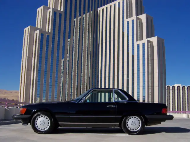 1988 Mercedes-Benz SL-Class 560SL