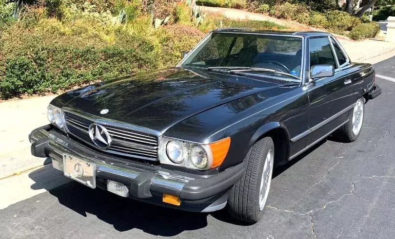 1988 Mercedes-Benz 500-Series 560SL