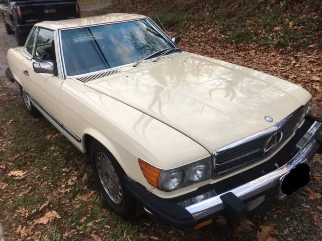 1988 Mercedes-Benz 500-Series Base Convertible 2-Door