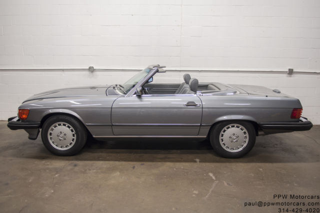 1988 Mercedes-Benz SL-Class