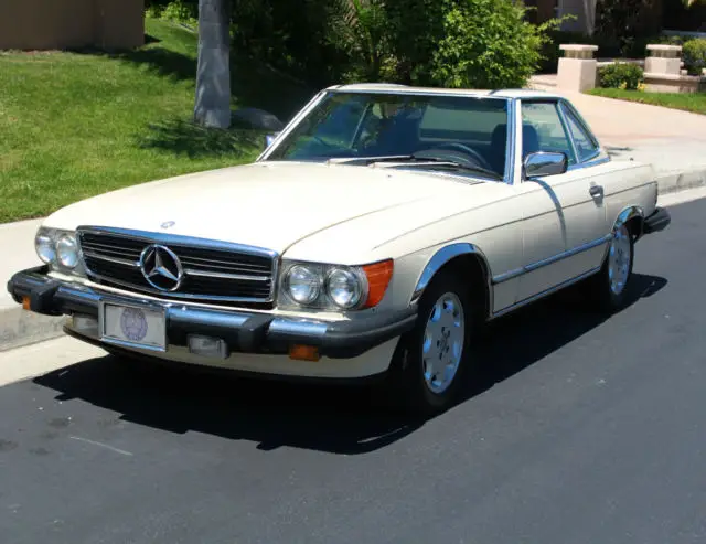 1988 Mercedes-Benz 500-Series 560 Series 2dr Coupe 560SL Roadster