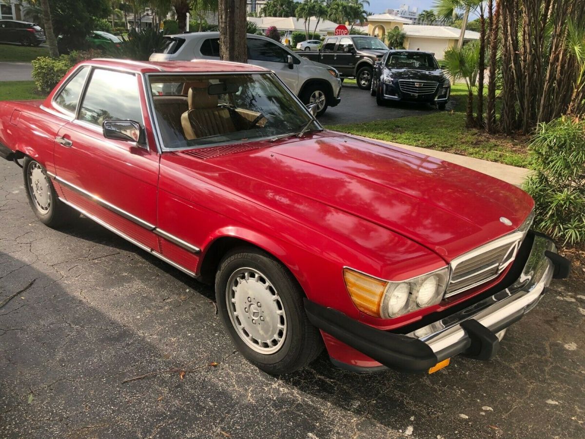 1988 Mercedes-Benz SL-Class 560SL